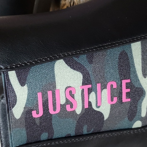 Girls Justice Chelsea Lug Bottom Boot - Picture 7 of 13